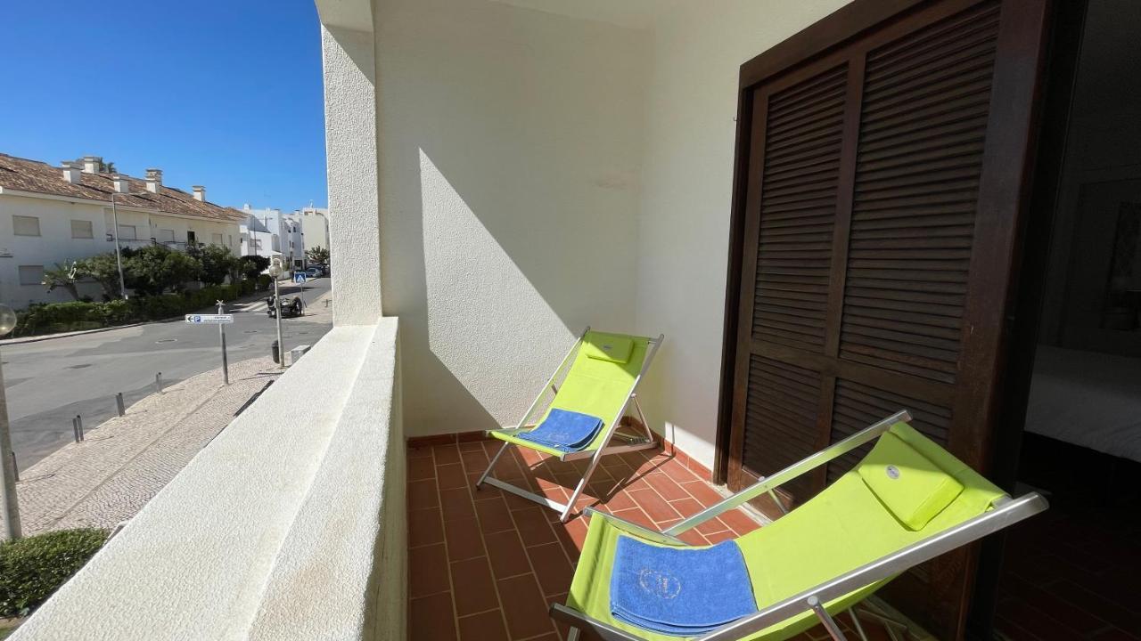 Medronheira By Check-In Portugal Lägenhet Albufeira Exteriör bild