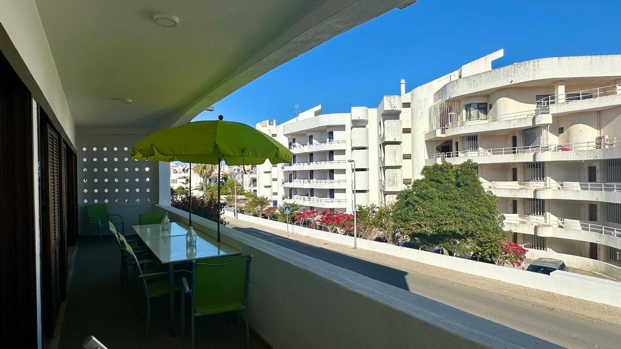 Medronheira By Check-In Portugal Lägenhet Albufeira Exteriör bild